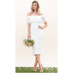 Dress the Population Alice Lace Off Shoulder Ivory
